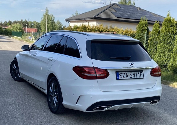 Mercedes-Benz Klasa C cena 67900 przebieg: 186000, rok produkcji 2015 z Poręba małe 352